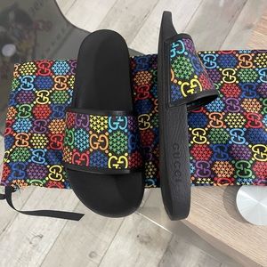 Gucci Psychedelic Slides